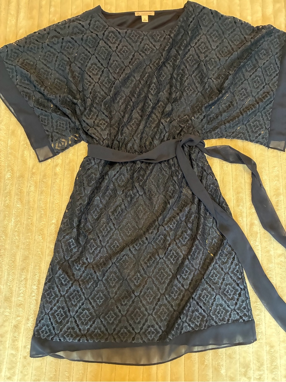 💙 Navy Midi Lace Dress with Tie Waist – Size 6 (Dressbarn)